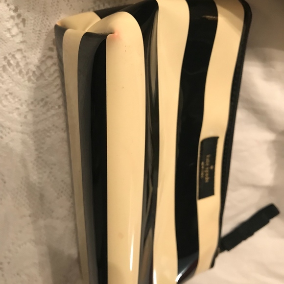 Kate Spade Tote and clutch - Picture 3 of 4